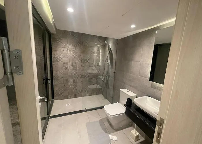 Luxurious 5bdrooms Somabay Hurgada